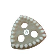 Очиститель щеточный треугольный с металлической кнопкой МКЕ-123